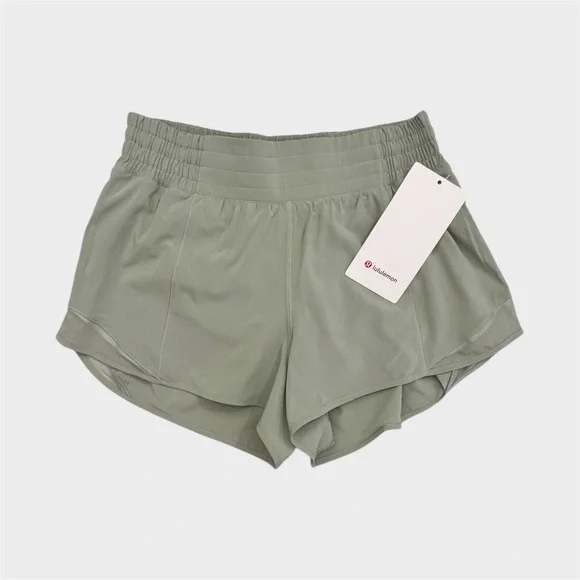 Lululemon Hotty Hot High-Rise Short 2.5" - Fog Green, Size 6 - Picture 7 of 10